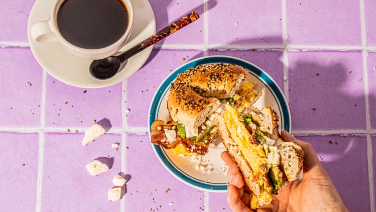 Athenos_Beauty_Recipe_Feta-Breakfast-Sandwich--20-