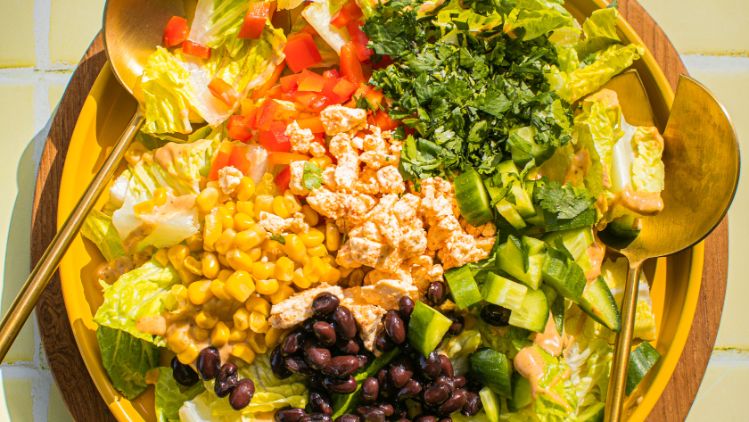 Athenos_Beauty_Southwest-Salad-with-Tajin--3